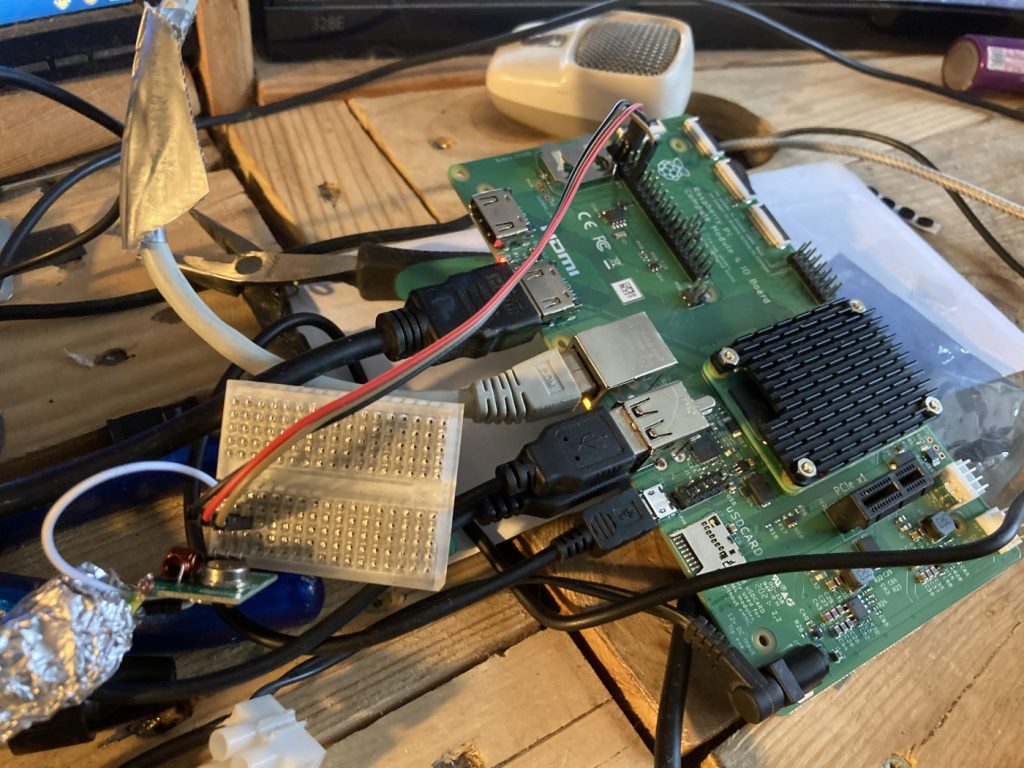 Raspberry Pi 4 Compute Module, IO-Board und 433MHz-Sender